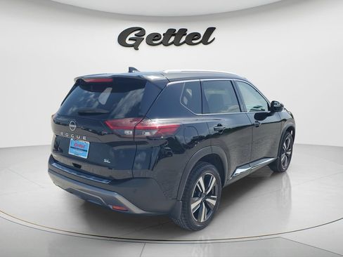 Used 2023 Nissan Rogue SL FWD image 5