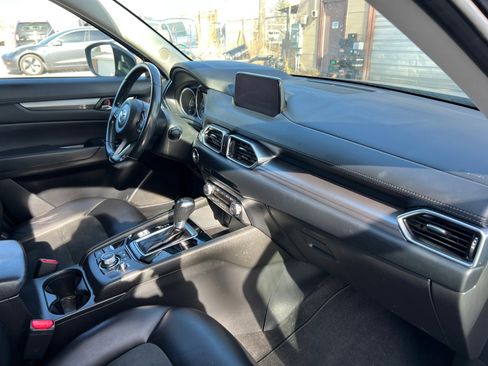 Used 2018 MAZDA CX-5 Touring image 16