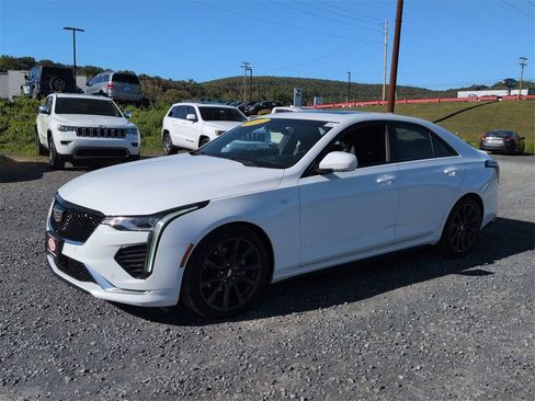 Used 2022 Cadillac CT4 Sport image 8