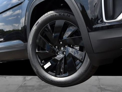New 2026 Volkswagen Atlas SE AWD/4WD image 3