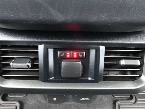 Used 2023 Ford F150 Lariat w/ Equipment Group 502A High AWD/4WD image 32
