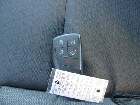 Used 2025 Chevrolet Silverado 1500 LT Trail Boss w/ Convenience Package II image 26