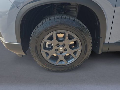 New 2026 Honda Pilot TrailSport image 10