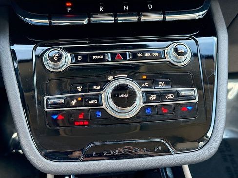 Used 2022 Lincoln Corsair Reserve w/ Equipment Group 201A image 36