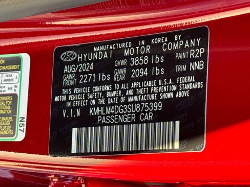 Certified 2025 Hyundai Elantra Sport image 36