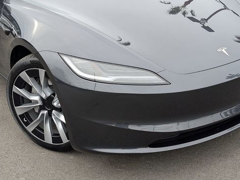 Used 2024 Tesla Model 3 Long Range image 4