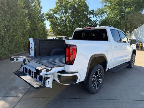 New 2026 GMC Sierra 1500 AT4 w/ AT4 Preferred Package AWD/4WD image 33