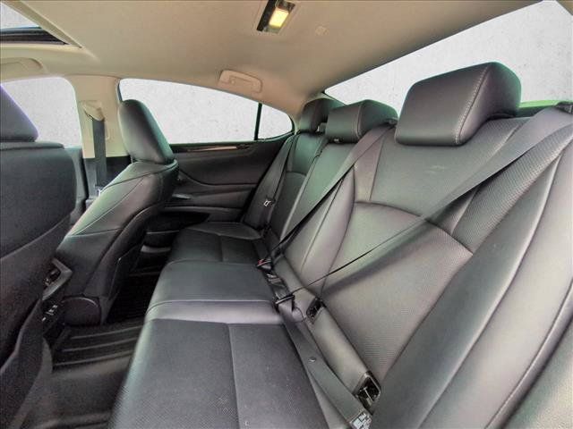 Used 2021 Lexus ES 350 w/ Premium Package FWD image 19