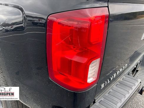 Used 2018 Chevrolet Silverado 1500 LTZ Z71 w/ Midnight Edition image 30