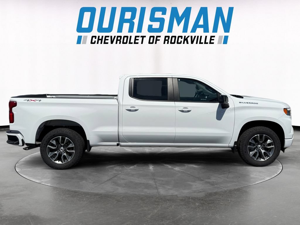Used 2025 Chevrolet Silverado 1500 RST AWD/4WD image 7
