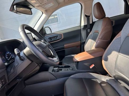 Used 2023 Ford Bronco Sport Outer Banks w/ Tech Package AWD/4WD image 8