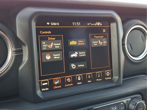 Used 2023 Jeep Wrangler Sahara w/ Cold Weather Group image 18