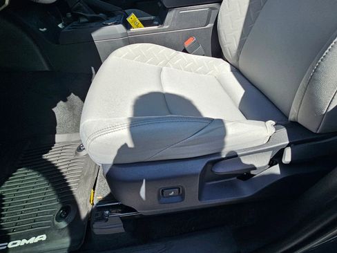 Used 2026 Toyota Tacoma SR5 image 14