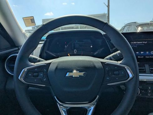 New 2026 Chevrolet Trax LT w/ Driver Confidence Package image 21