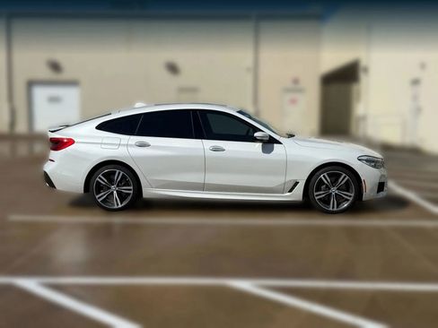 Used 2018 BMW 640i Gran Turismo xDrive image 10
