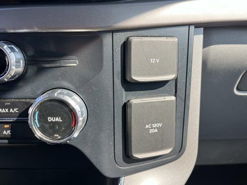 Used 2024 Ford F150 XLT w/ Mobile Office Package image 25