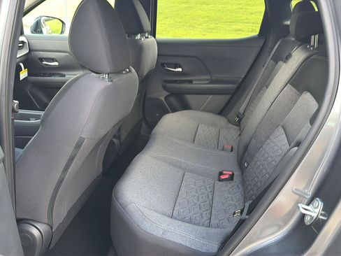 New 2026 Nissan Kicks SV w/ Cold Weather Package FWD image 11