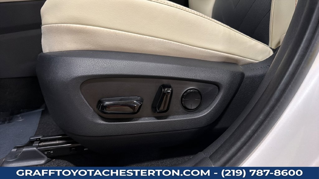 Used 2024 Lexus NX 350h AWD w/ Vision Package image 15