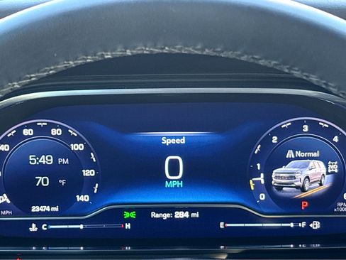 Used 2023 Chevrolet Tahoe LT w/ Luxury Package image 4