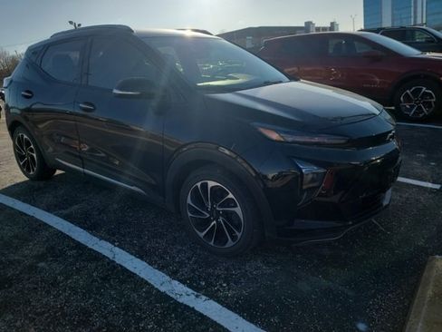 Certified 2022 Chevrolet Bolt EUV Premier w/ Super Cruise Package image 16