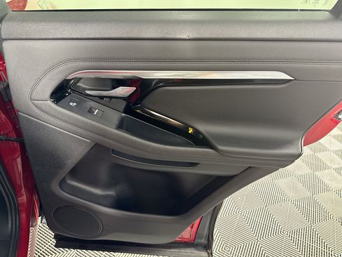 Used 2020 Land Rover Range Rover Evoque SE image 27