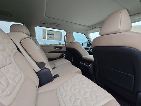 New 2026 Nissan Armada Platinum AWD/4WD image 27
