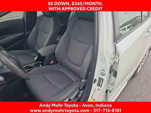 Used 2022 Toyota Corolla LE image 9