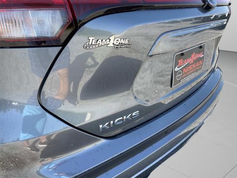 New 2025 Nissan Kicks Play S image 23