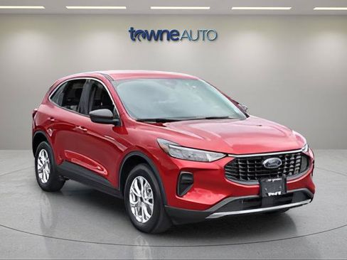 Used 2023 Ford Escape Active AWD/4WD image 7