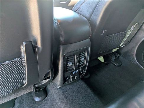 Used 2021 Jeep Grand Cherokee Trailhawk w/ Premium Lighting Group image 23