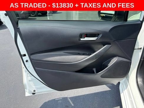 Used 2021 Toyota Corolla LE w/ LE Convenience Package FWD image 12