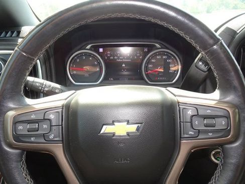 Used 2022 Chevrolet Silverado 2500 High Country w/ Z71 Off-Road Package AWD/4WD image 24