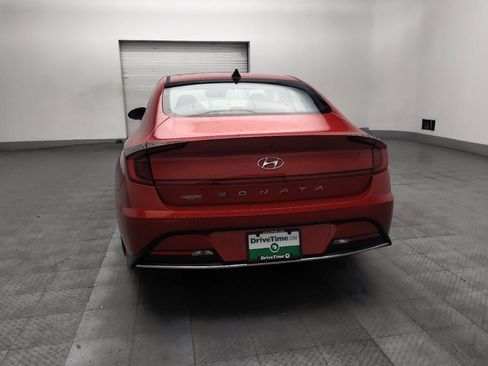 Used 2021 Hyundai Sonata SE w/ Winter Weather Package FWD image 6