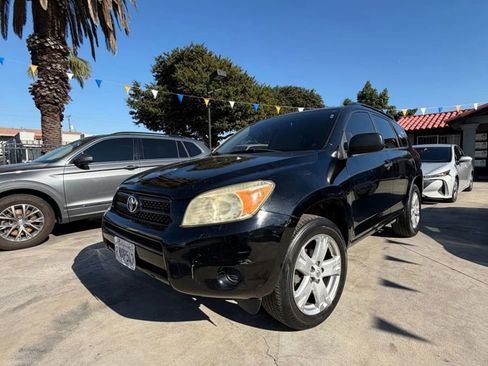 Used 2008 Toyota RAV4 2WD image 2