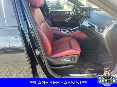 Used 2021 BMW X6 M50i w/ Executive Package image 13