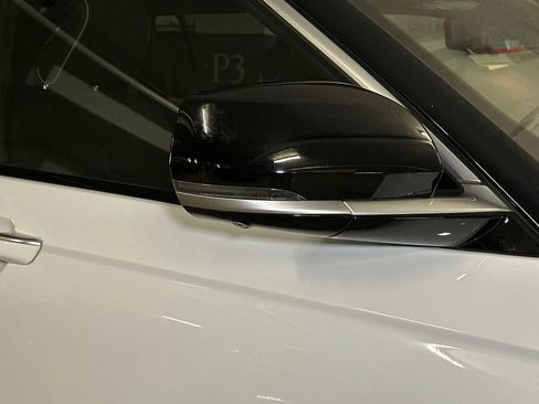 Used 2023 Jeep Grand Cherokee Summit AWD/4WD image 10