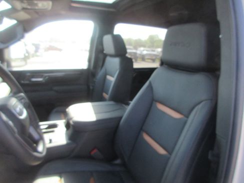 New 2026 GMC Sierra 3500 AT4 w/ AT4 Premium Plus Package AWD/4WD image 12