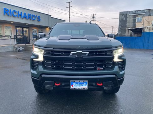 Used 2025 Chevrolet Silverado 1500 LT Trail Boss w/ Convenience Package II image 6