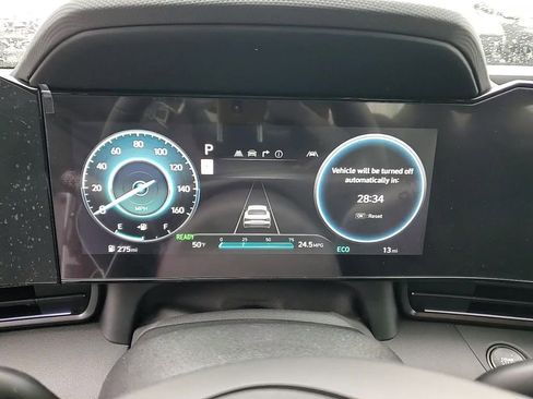 New 2025 Hyundai Elantra SEL image 19