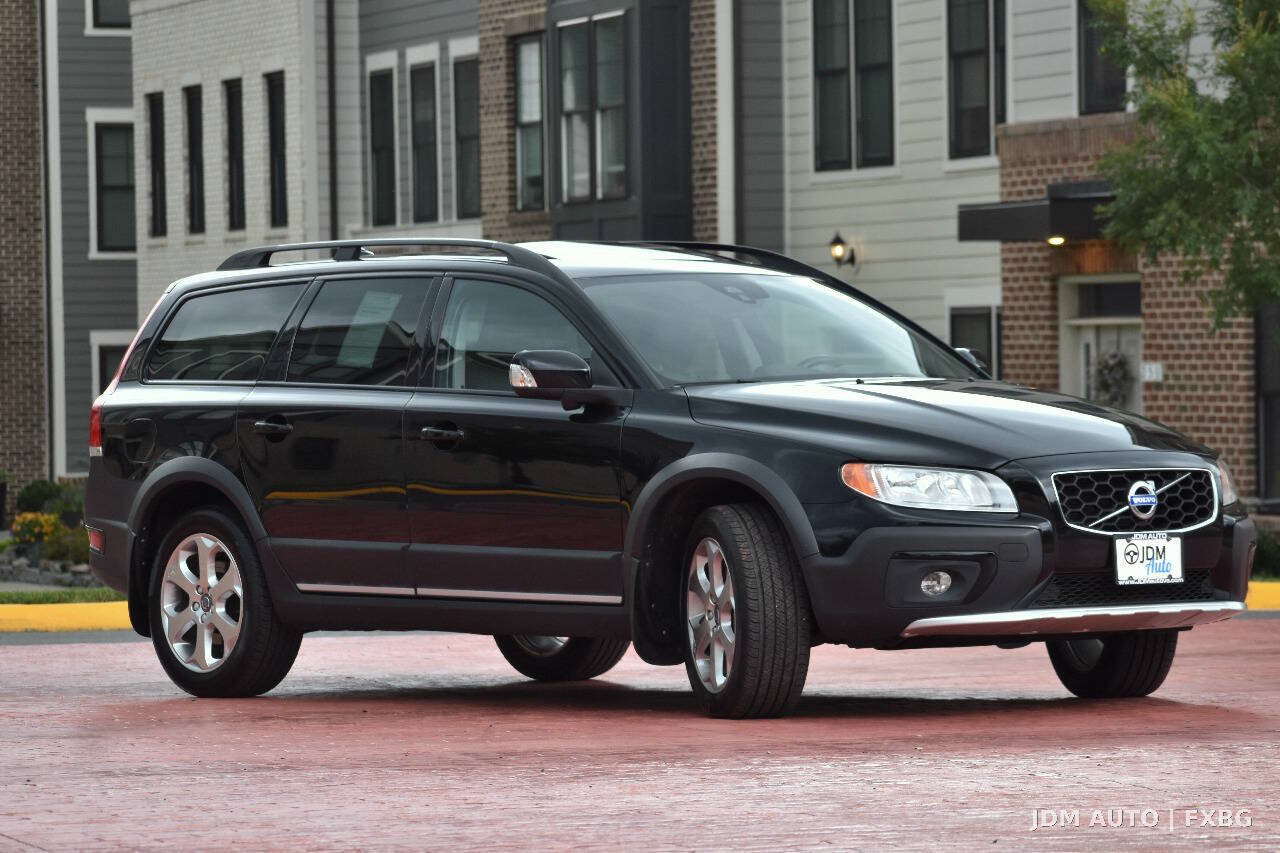 Used 2016 Volvo XC70 T5 Premier w/ Proximity Package AWD/4WD image 4