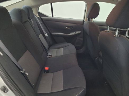 Used 2021 Nissan Sentra SV FWD image 19