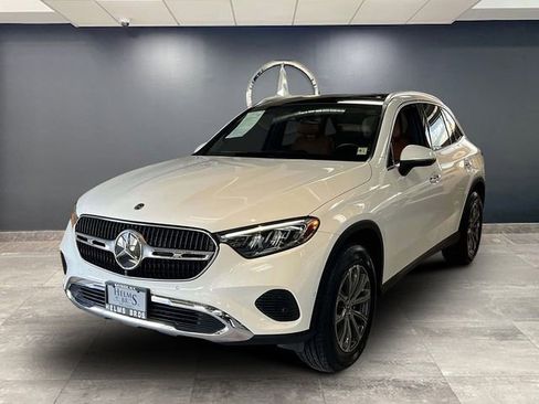 Certified 2024 Mercedes-Benz GLC 300 4MATIC image 3