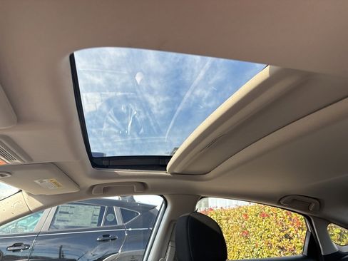 Used 2021 Honda Civic EX image 19