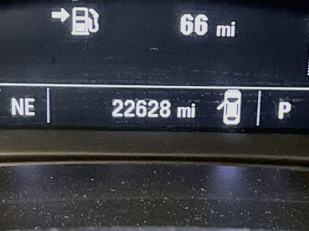 Used 2025 Chevrolet Malibu RS FWD image 12