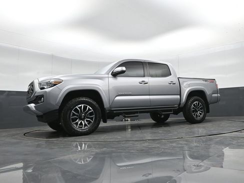 Certified 2021 Toyota Tacoma TRD Sport image 37