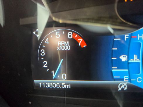 Used 2017 Ford Fusion SE w/ Fusion SE Technology Package image 20