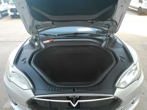 Used 2015 Tesla Model S P85D image 45