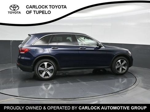 Used 2021 Mercedes-Benz GLC 300 4MATIC image 4