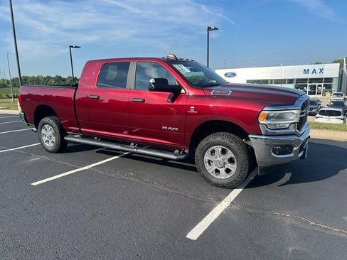 Used 2022 RAM 2500 Big Horn w/ Level C Equiment Group AWD/4WD image 18