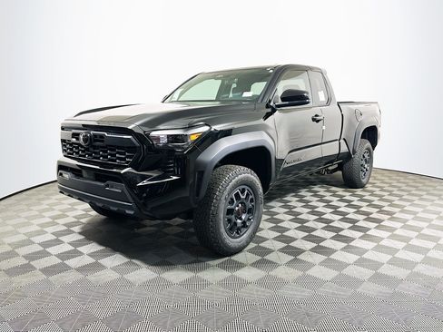 New 2026 Toyota Tacoma SR5 RWD image 4